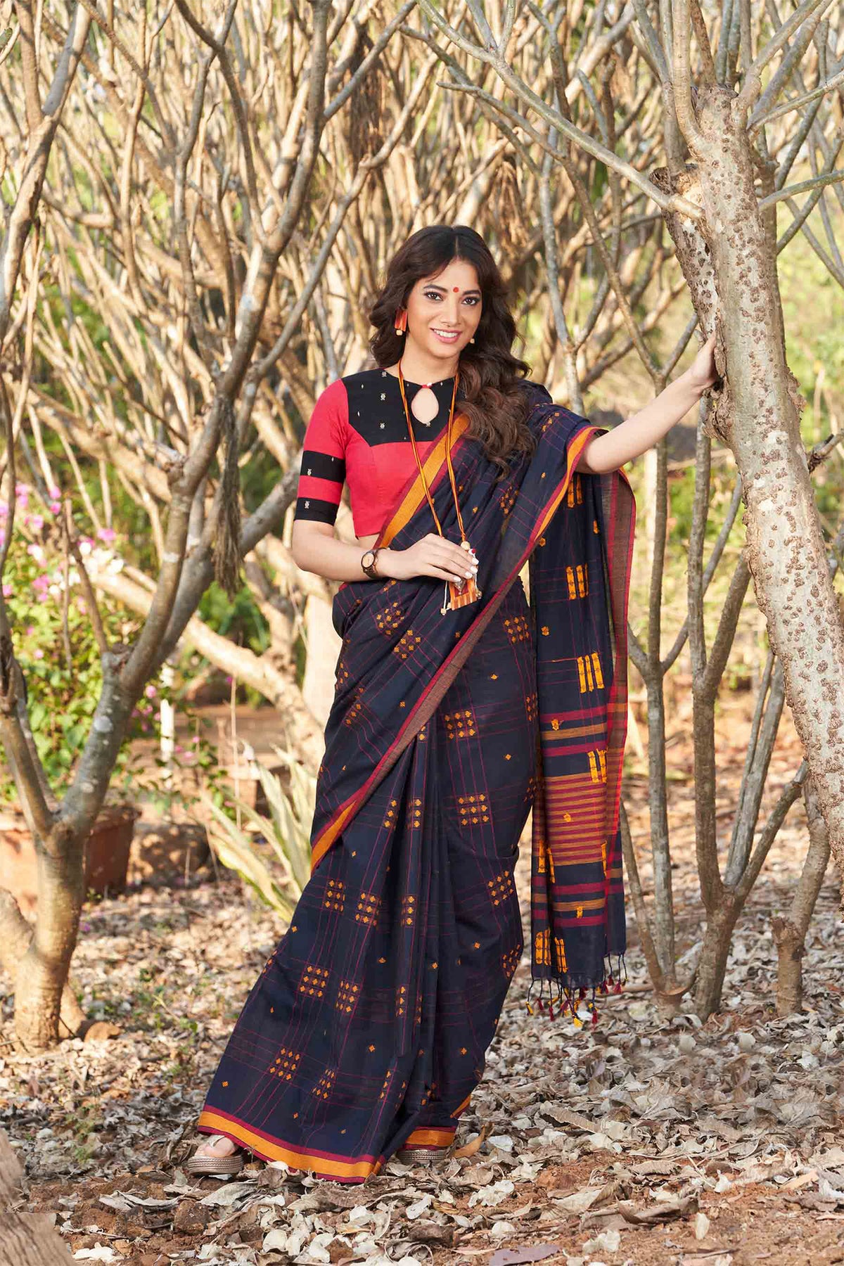 Uppada cotton butta weaving saree