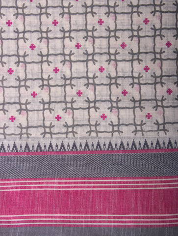 Kanchi Cotton saree  in Off white with geometric pattern hand printed.