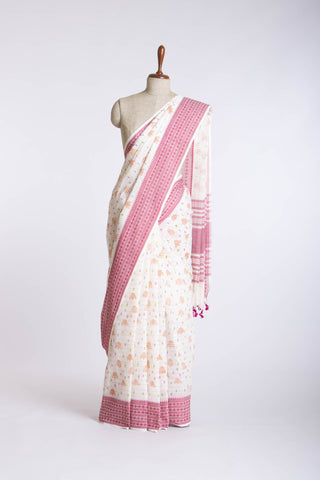 Chettinadu Cotton saree in Off-White and handprint