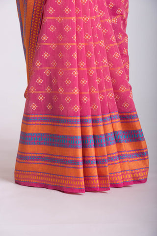 Chettinadu cotton saree in Brick Pink with Floral Art pattern handprint