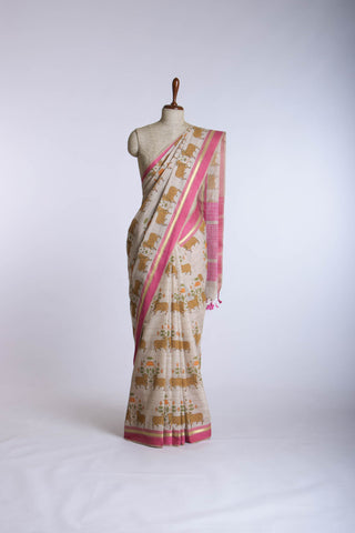 Ikkath Cotton saree in buff Beige with Pichwai floral print