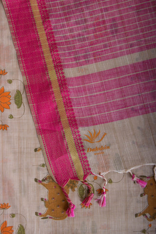 Ikkath Cotton saree in buff Beige with Pichwai floral print