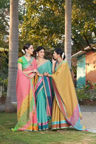 Chettinadu cotton saree in French pink with floral jaal handprint.